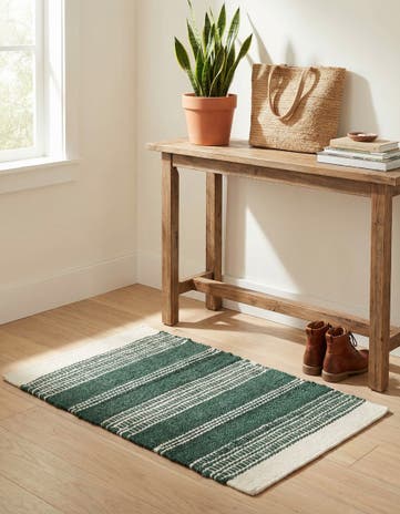 2' 2 x 3' 1 Hand Woven Lariat Rug