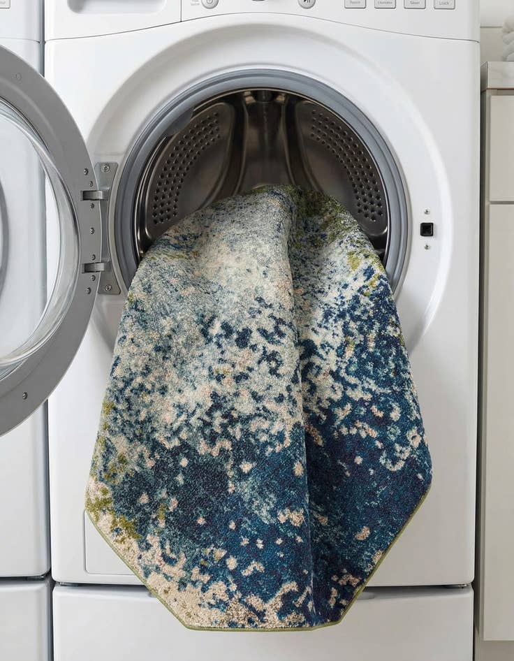 Detail image of 5' x 5'  Washable Casablanca Octagon Rug