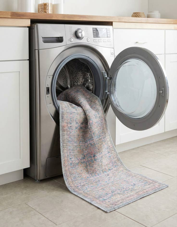 Detail image of 2' x 6'  Washable Nostalgia Runner Rug