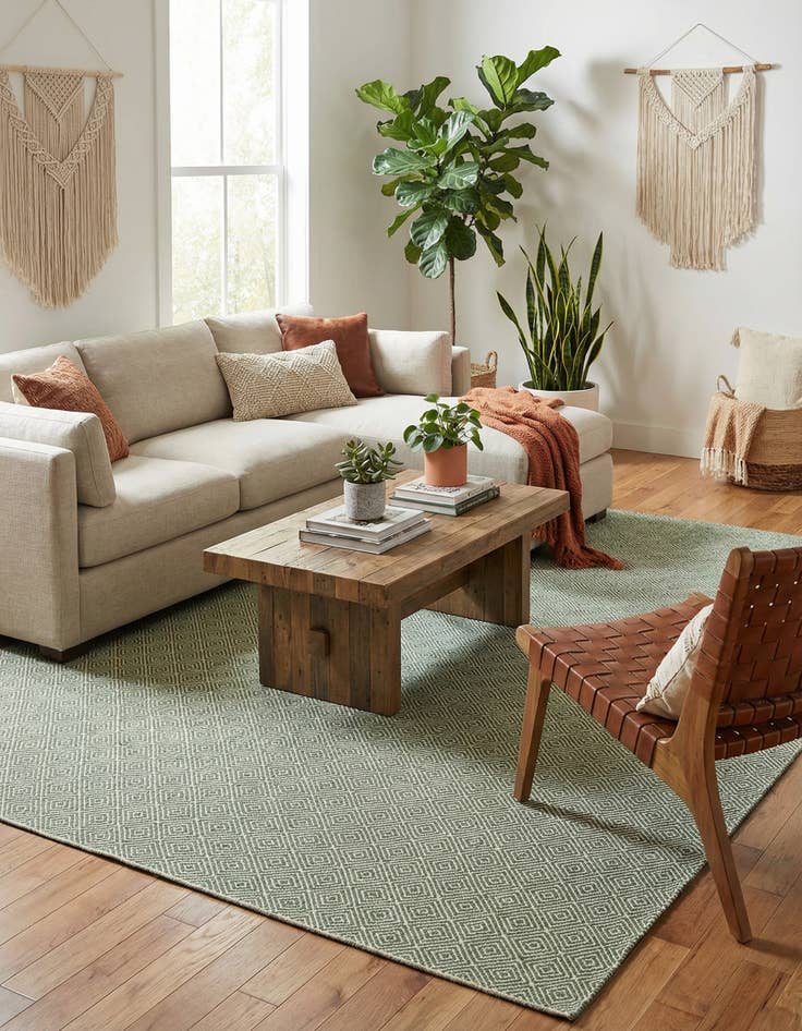 Detail image of 9' x 12'  Hand Woven Geo Trellis Flatweave Rug