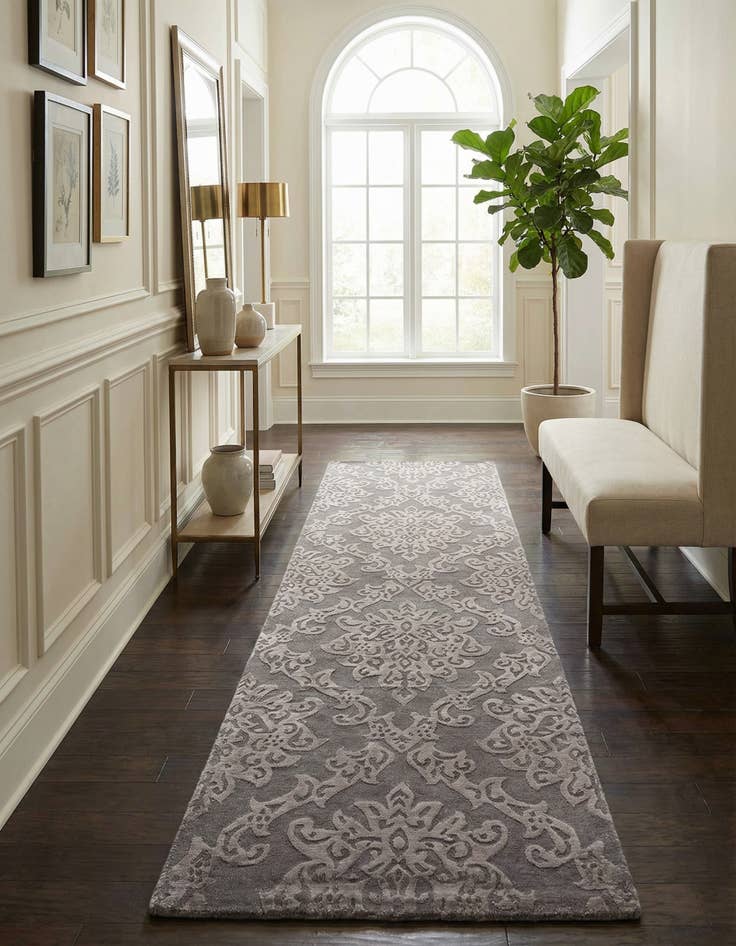 Detail image of 2' 10 x 9' 11  Hand Knotted Darya Wool Runner Rug