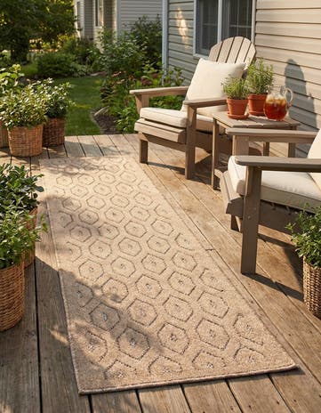 Beige Easy-Clean Trellis Textured Indoor / Outdoor Runner Rug