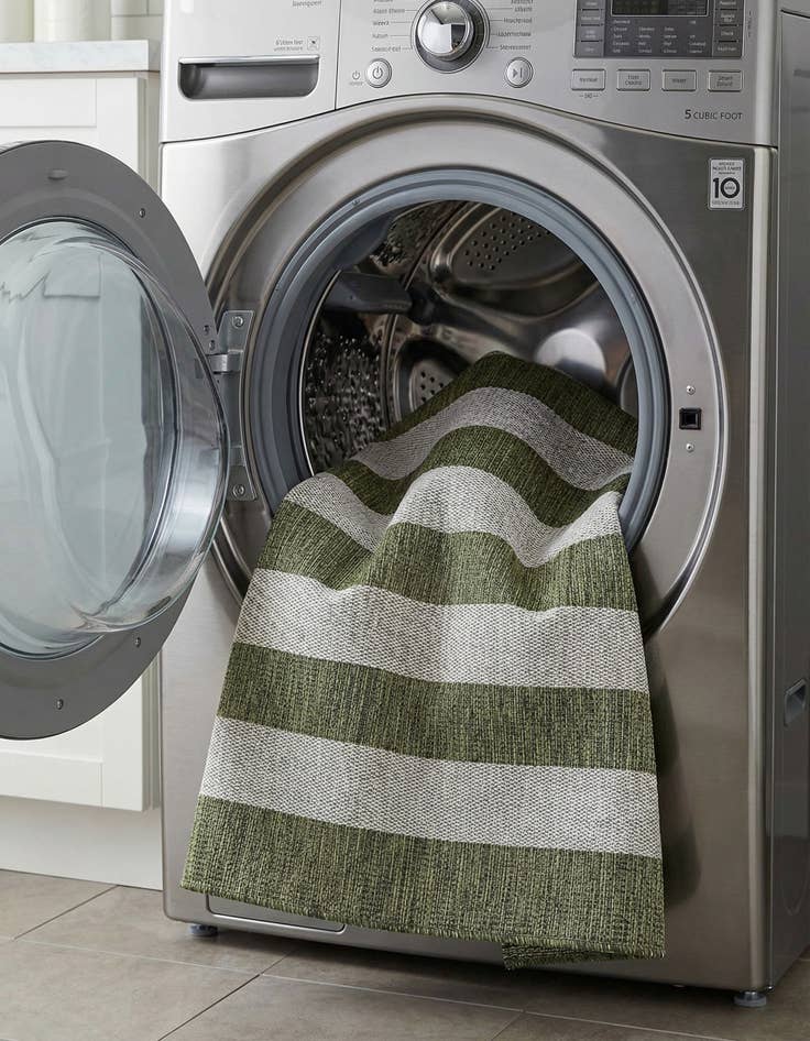 Detail image of  6' x 6'  Washable Ribbon Indoor / Outdoor Square Rug