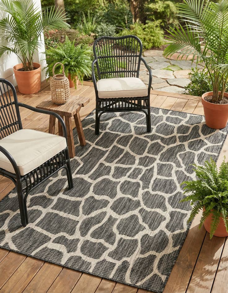 Detail image of 4' x 6' Easy-Clean Safari Indoor / Outdoor Rug