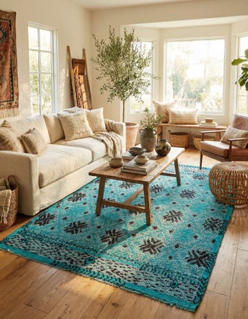 5' 5 x 8' Hand Knotted Darya Wool Rug