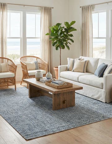 9' x 12' Hand Woven Chindi Chevron Rug