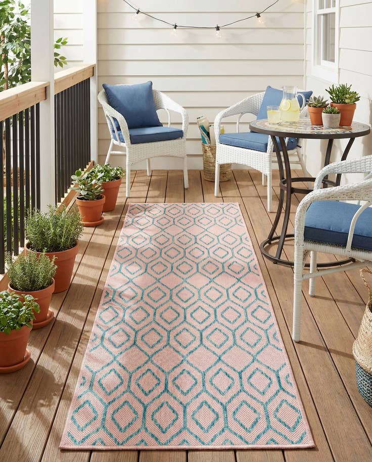 Detail image of 2' x 6' Easy-Clean Jill Zarin Turks and Caicos Indoor / Outdoor Runner Rug