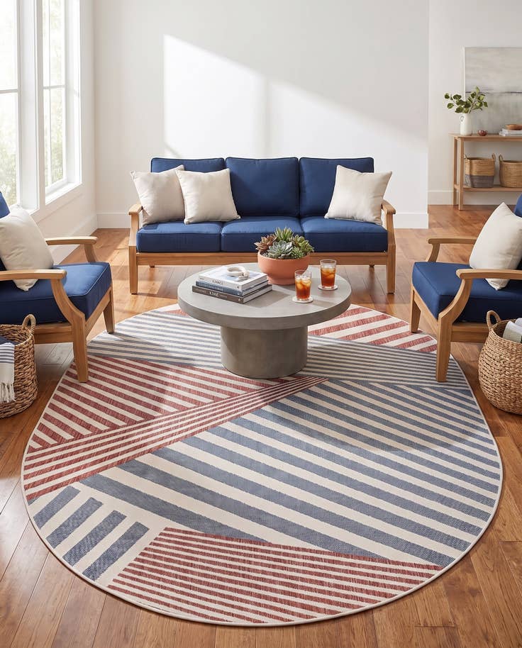 Detail image of 7' 10 x 10' Easy-Clean Jill Zarin Indoor / Outdoor Oval Rug