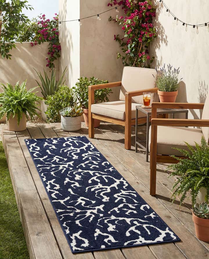 2' x 6' Easy-Clean Sabrina Soto Indoor / Outdoor Runner Rug