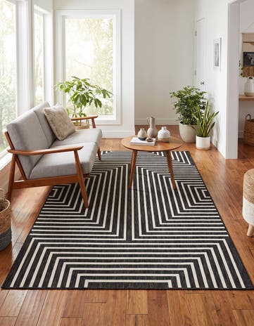 5' 3 x 8' Easy-Clean Modern Indoor / Outdoor Rug