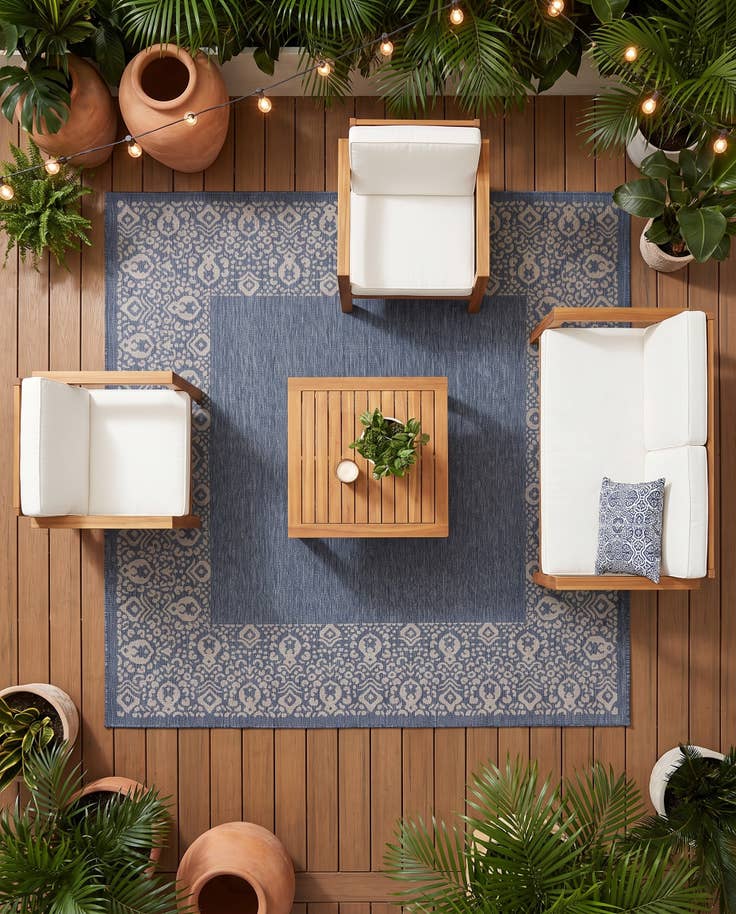 Detail image of 7' 10 x 7' 10 Easy-Clean Border Indoor / Outdoor Square Rug