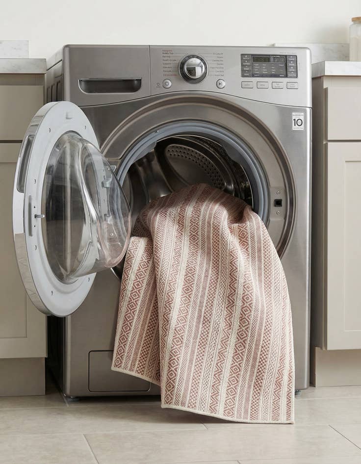 Detail image of 7' 10 x 7' 10  Washable Striped Indoor / Outdoor Square Rug