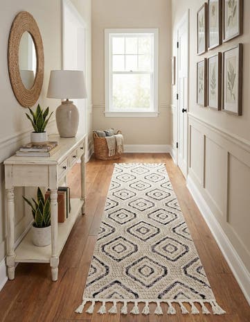 2' x 8' Cherokee Runner Rug