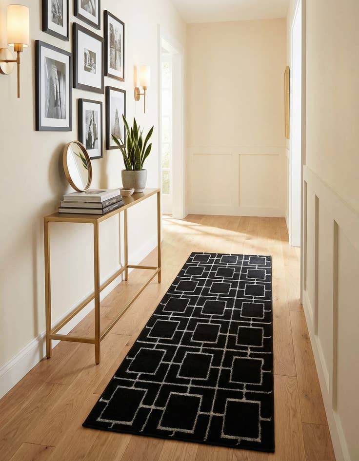 Detail image of 2' x 6'  Marilyn Monroe™ Glam Deco Runner Rug