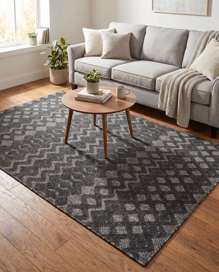 Detail image of 4' x 6' Easy-Clean Trellis Textured Indoor / Outdoor Rug