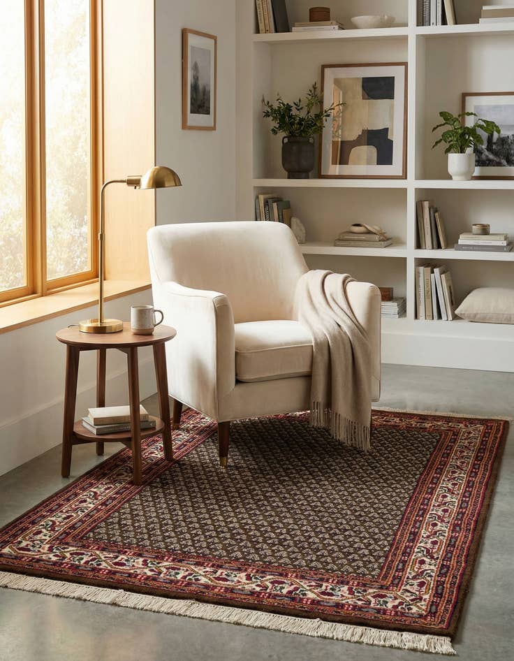 Detail image of  4' x 6'  Hand Knotted Mir Wool Rug