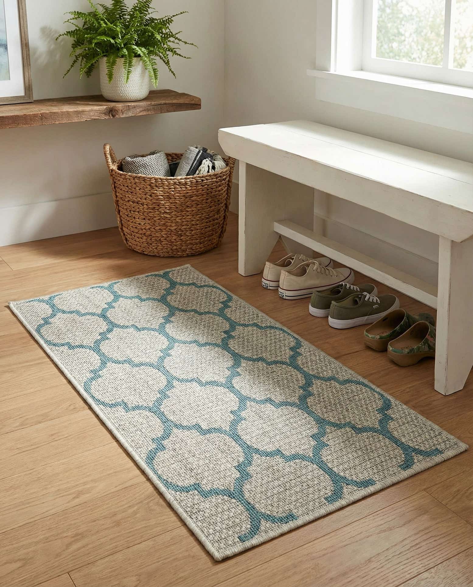 2' x 3' 1 Easy-Clean Trellis Indoor / Outdoor Rug