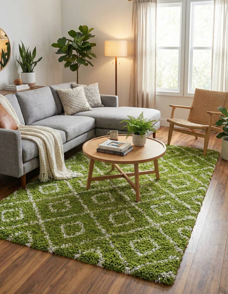 Detail image of  7' 10 x 10' Lattice Shag Rug