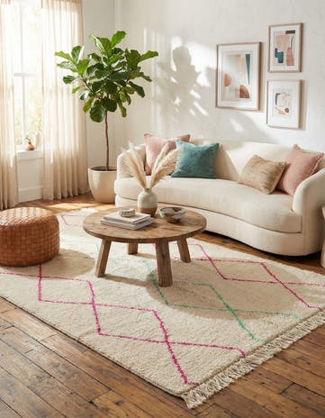 4' 9 x 8' Hand Knotted Moroccan Wool Rug