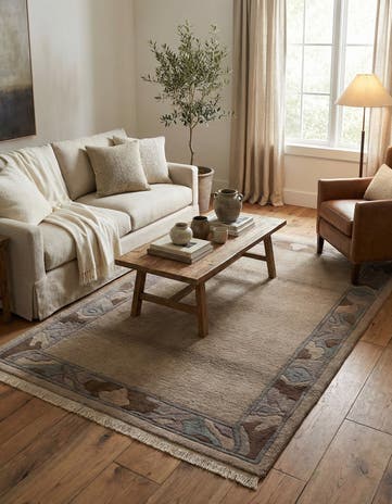 4' 3 x 6' 1 Hand Knotted Tibet Wool Rug