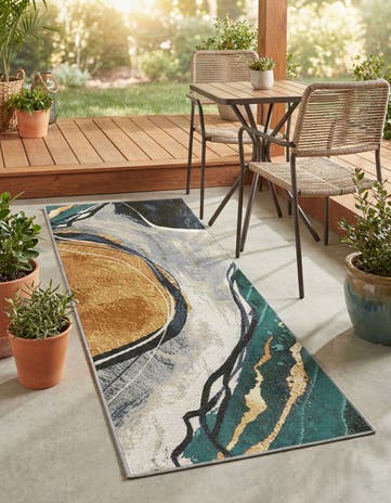 Easy-Clean Modern Indoor / Outdoor Runner Rug