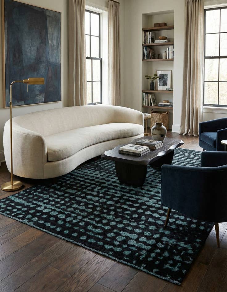 Detail image of 5' 2 x 8' 1  Hand Knotted Darya Wool Rug