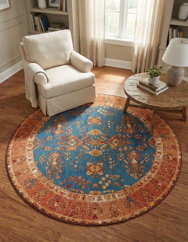 Detail image of 6' x 6'  Washable Traditional Indoor / Outdoor Round Rug