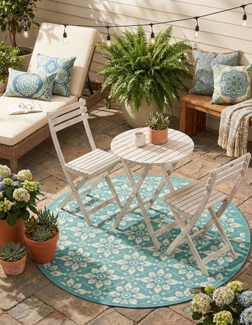 5' x 5' Easy-Clean Lattice Indoor / Outdoor Round Rug