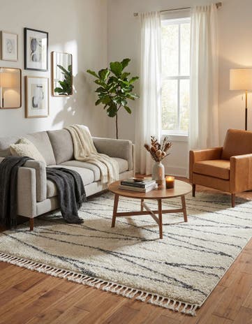 White Serenity Shag Square Rug