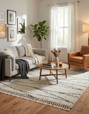White Serenity Shag Square Rug