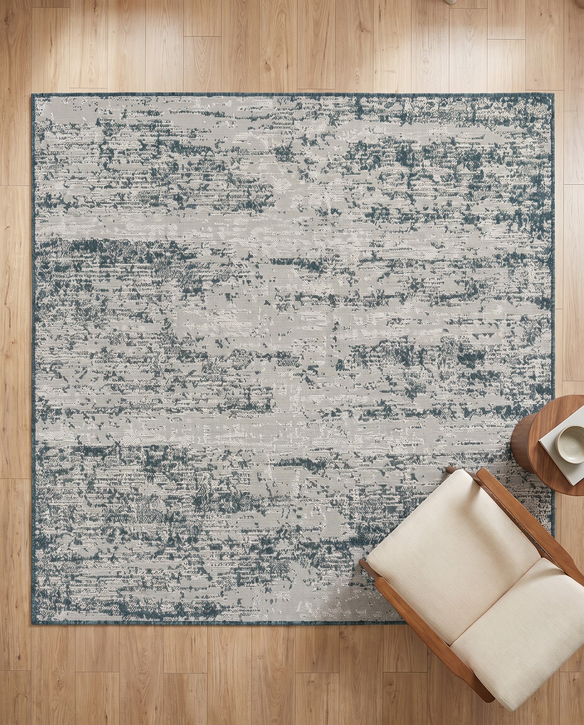 5' 3 x 5' 3 Easy-Clean Modern Indoor / Outdoor Square Rug