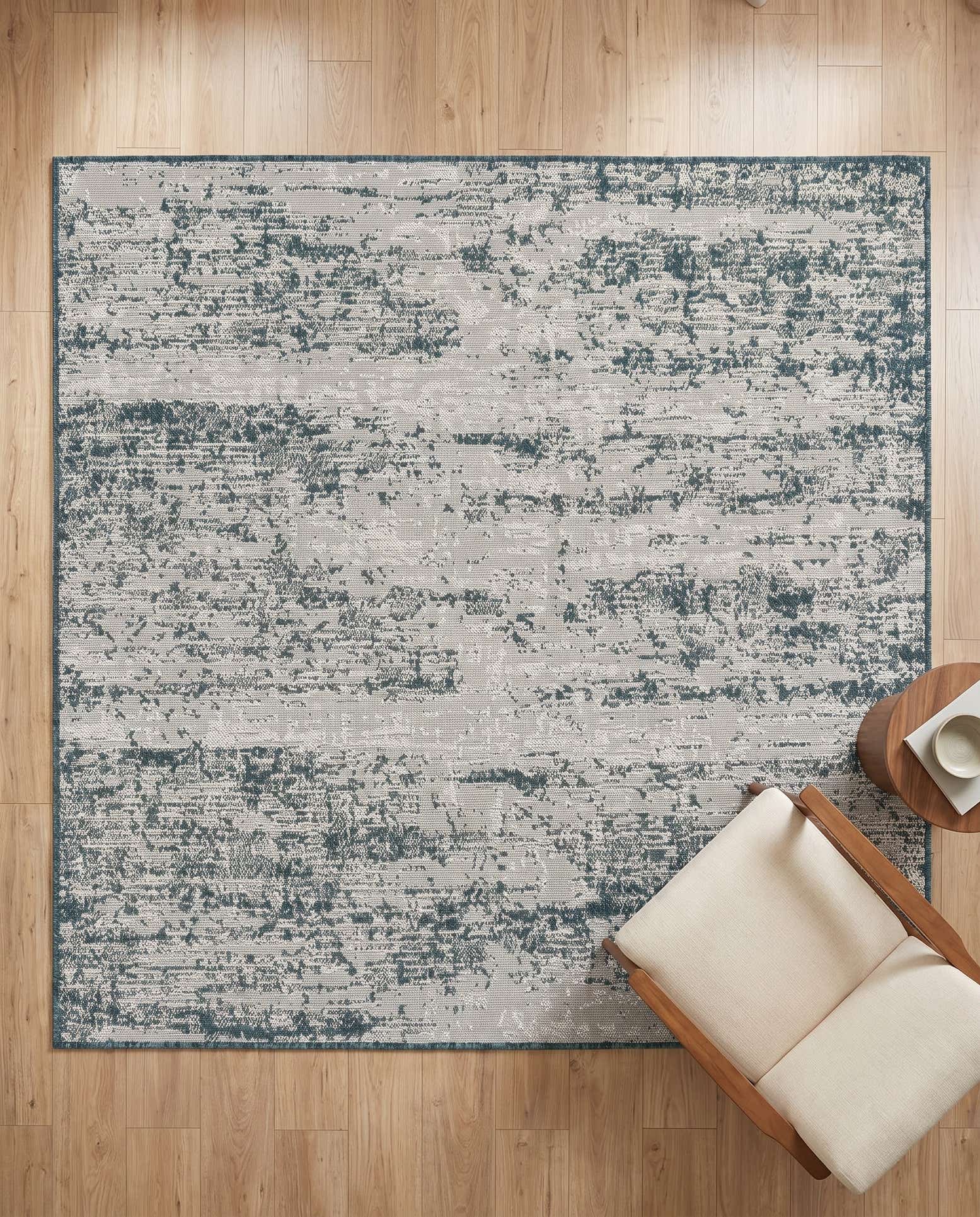 5' 3 x 5' 3 Easy-Clean Modern Indoor / Outdoor Square Rug