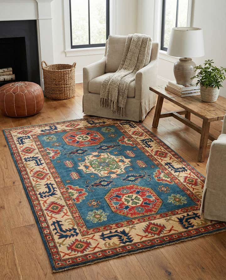 4' x 6' 1 Hand Knotted Kazak Rug