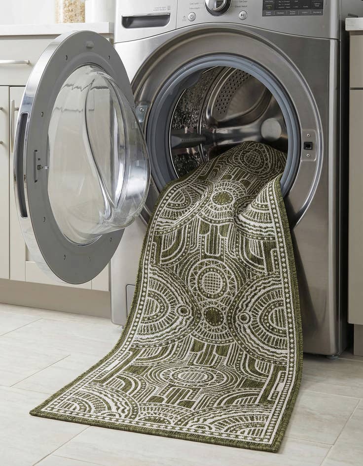 Detail image of 2' x 8'  Washable Traditional Indoor / Outdoor Runner Rug