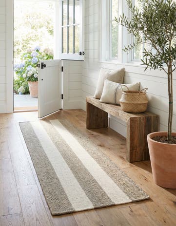 2' x 6' 1 Hand Woven Jill Zarin Hamptons Runner Rug