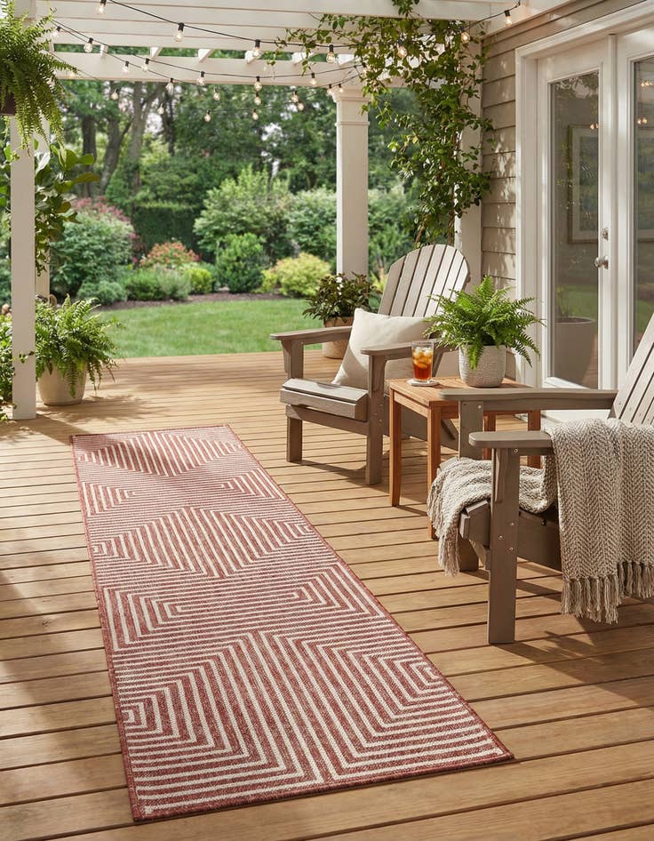 Detail image of 2' x 8'  Washable Modern Indoor / Outdoor Runner Rug