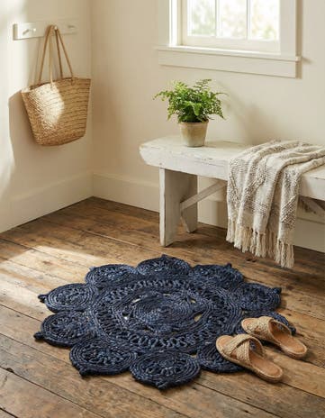 2' x 2' Handmade Braided Jute Round Rug