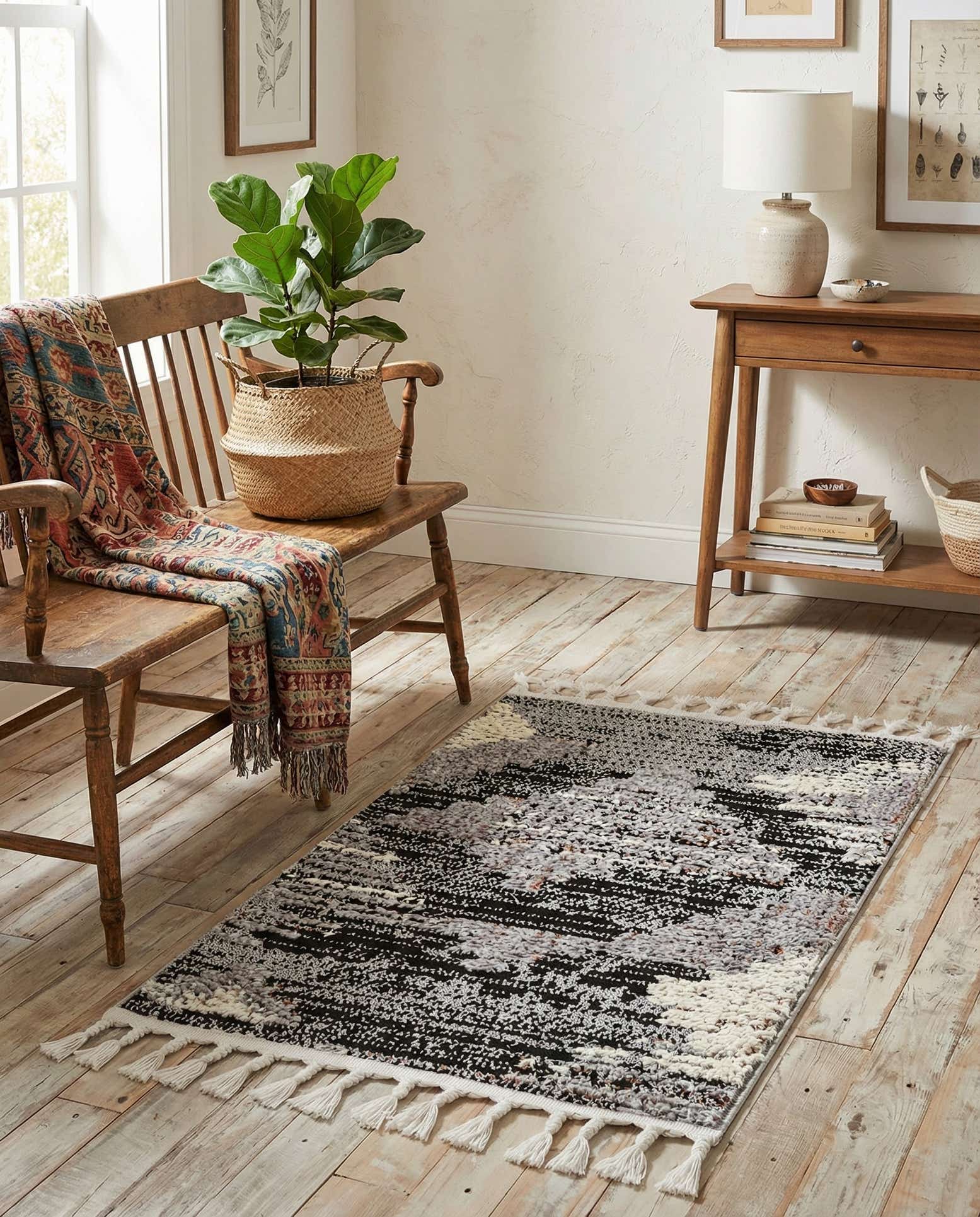2' x 3' 2 Cherokee Rug