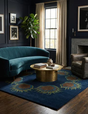 7' 5 x 7' 7 Luna Square Rug
