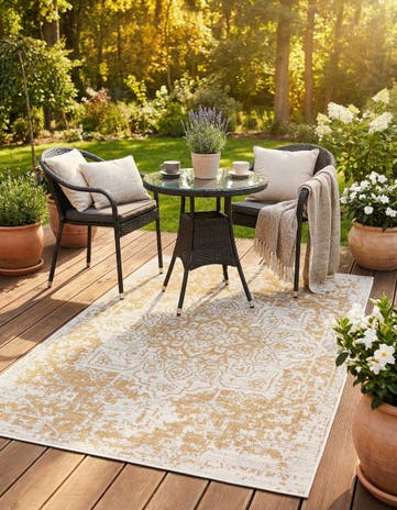 Beige Easy-Clean Jill Zarin Dubai Indoor / Outdoor Rug