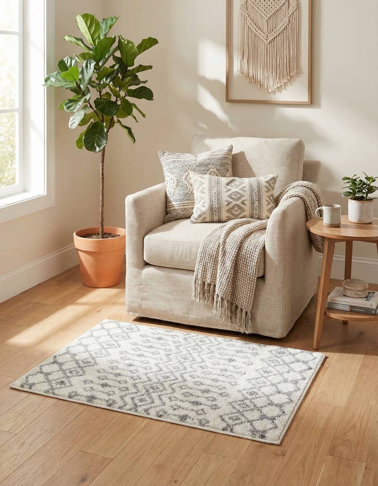 Detail image of  2' x 3' Moroccan Trellis Rug