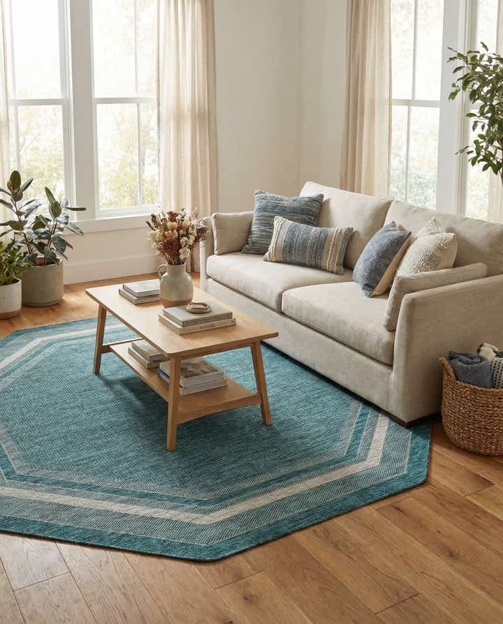 7' 10 x 7' 10 Easy-Clean Border Indoor / Outdoor Octagon Rug