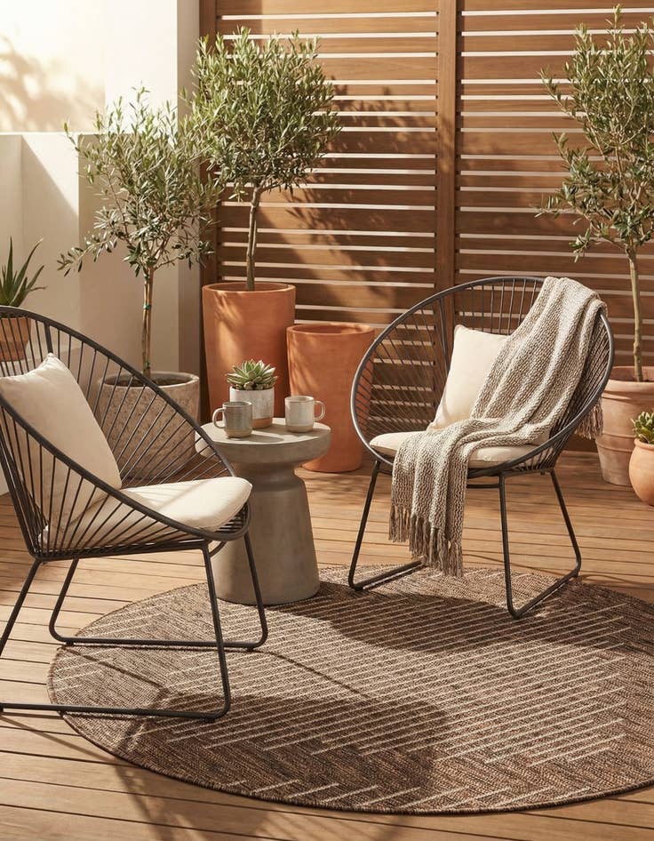 Detail image of  3' x 3'  Washable Modern Indoor / Outdoor Round Rug