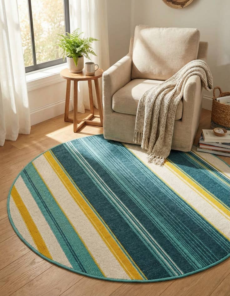 Detail image of 4' x 4' Easy-Clean Border Indoor / Outdoor Round Rug
