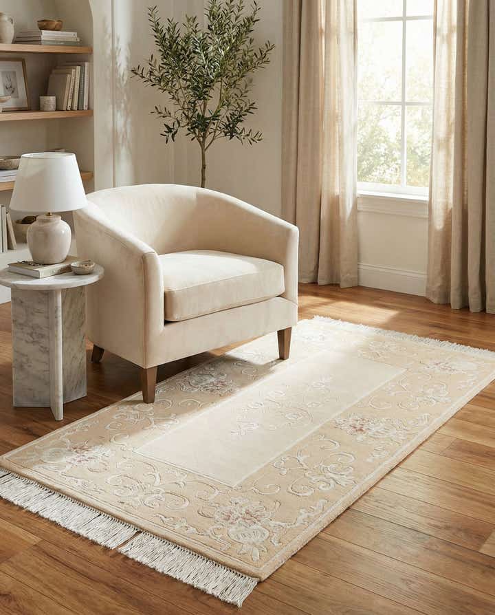 2' 8 x 4' 9 Hand Knotted Darya Wool Rug