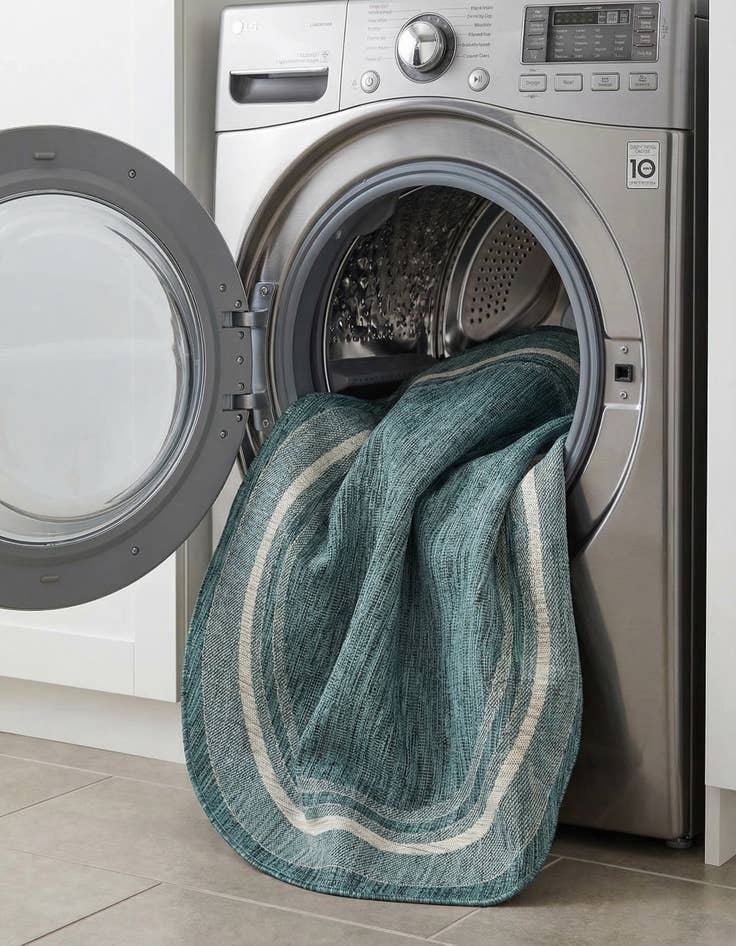 Detail image of 7' 10 x 10'  Washable Border Indoor / Outdoor Oval Rug