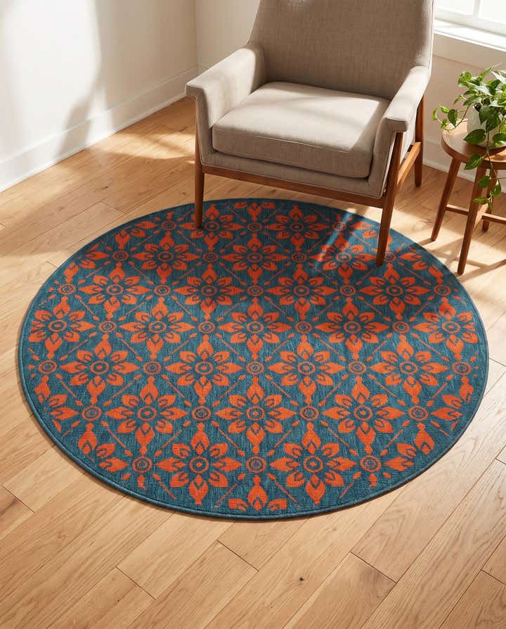 5' x 5' Easy-Clean Trellis Indoor / Outdoor Round Rug