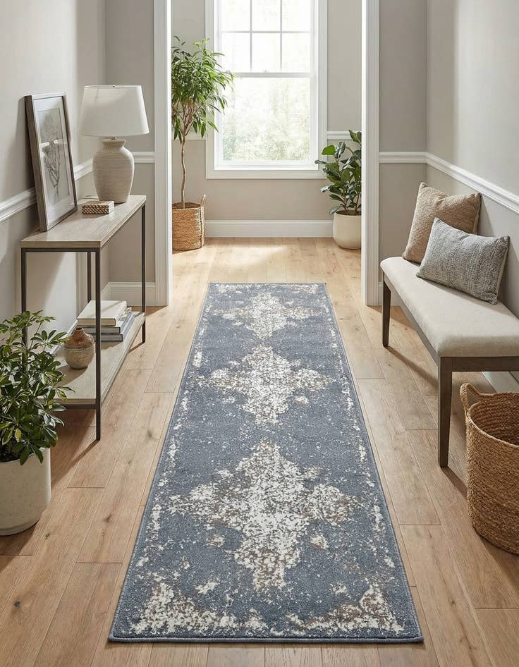 Detail image of 2' 7 x 10' Sahara Runner Rug