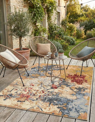 5' 3 x 8' Easy-Clean Modern Indoor / Outdoor Rug