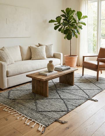 5' x 8' Hand Knotted Moroccan Wool Rug